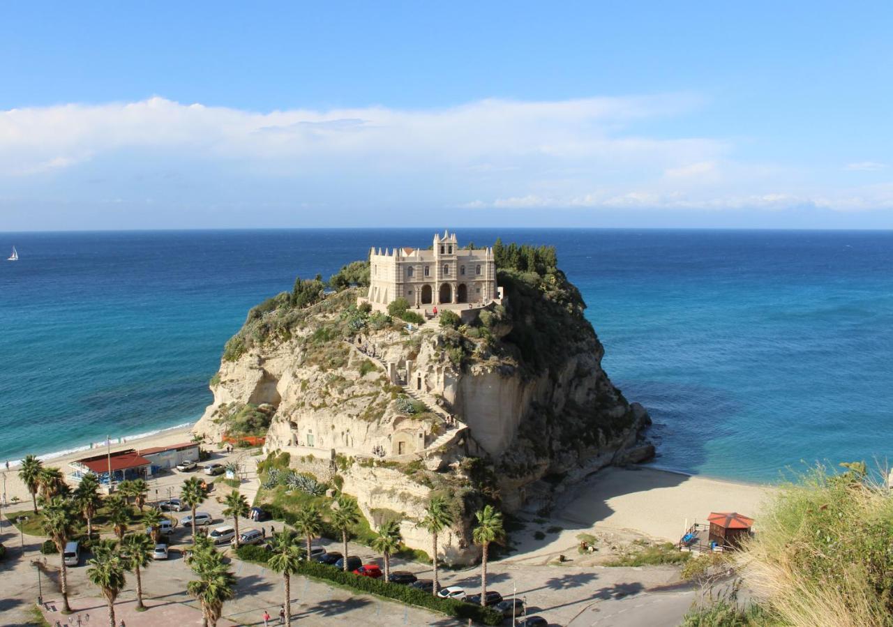 Ananea Tropea Yachting Resort ภายนอก รูปภาพ