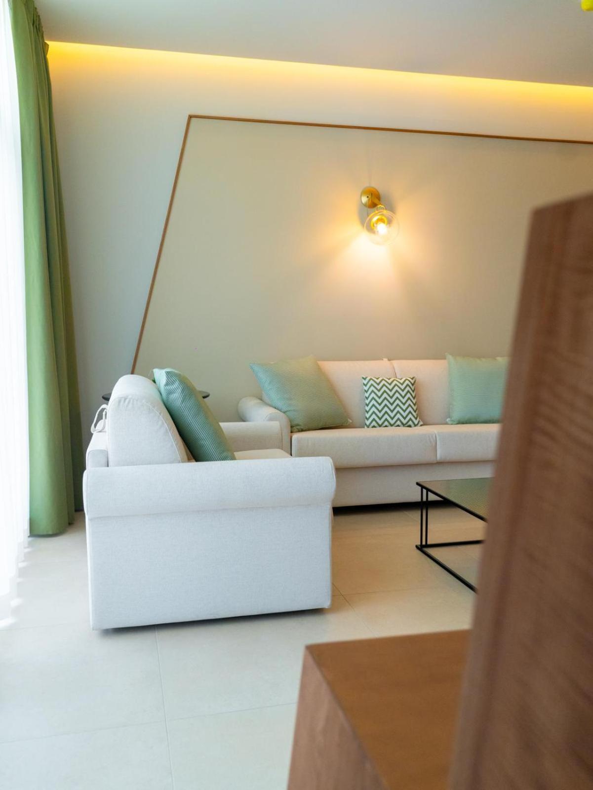 Ananea Tropea Yachting Resort ภายนอก รูปภาพ
