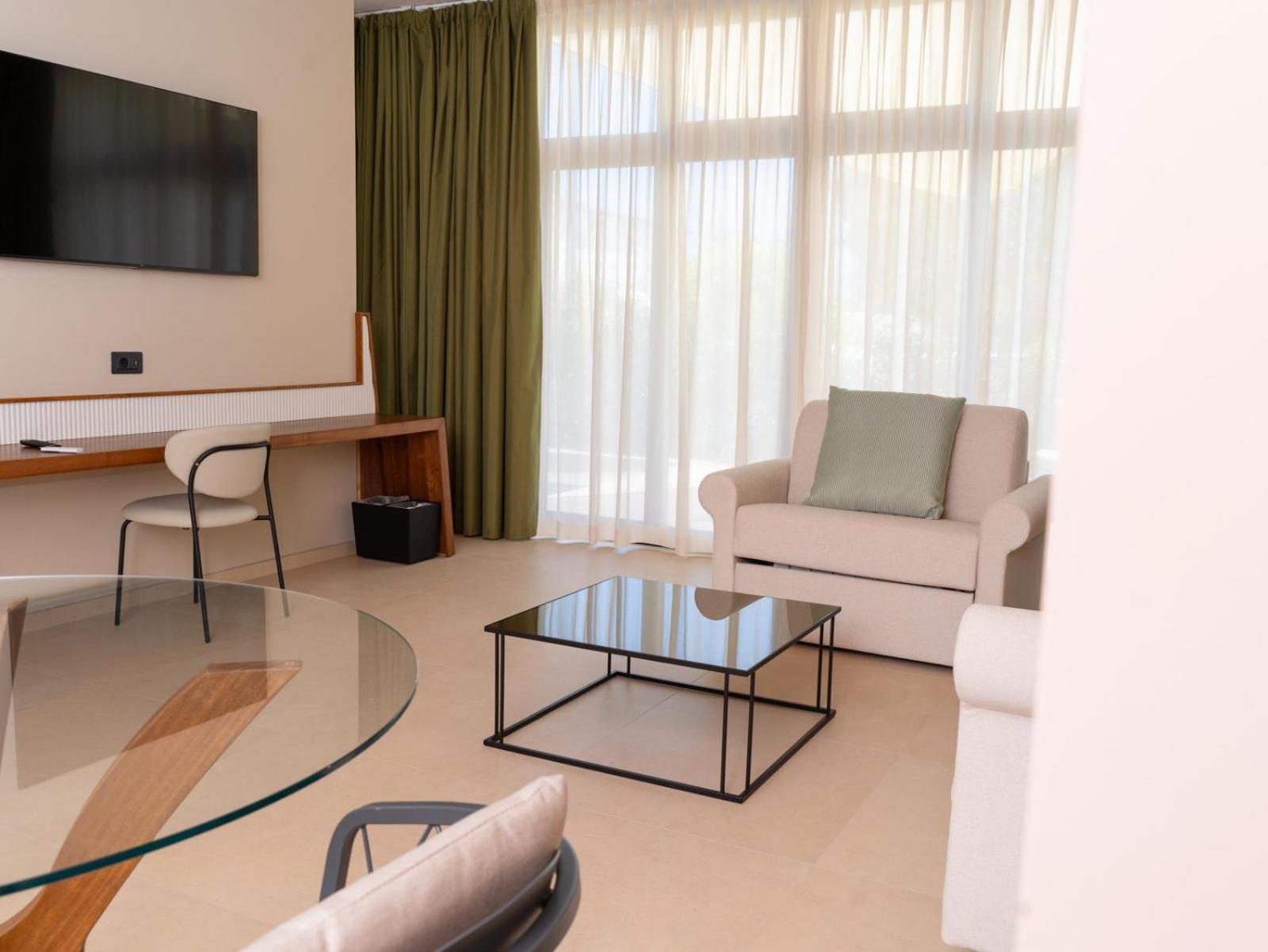 Ananea Tropea Yachting Resort ภายนอก รูปภาพ